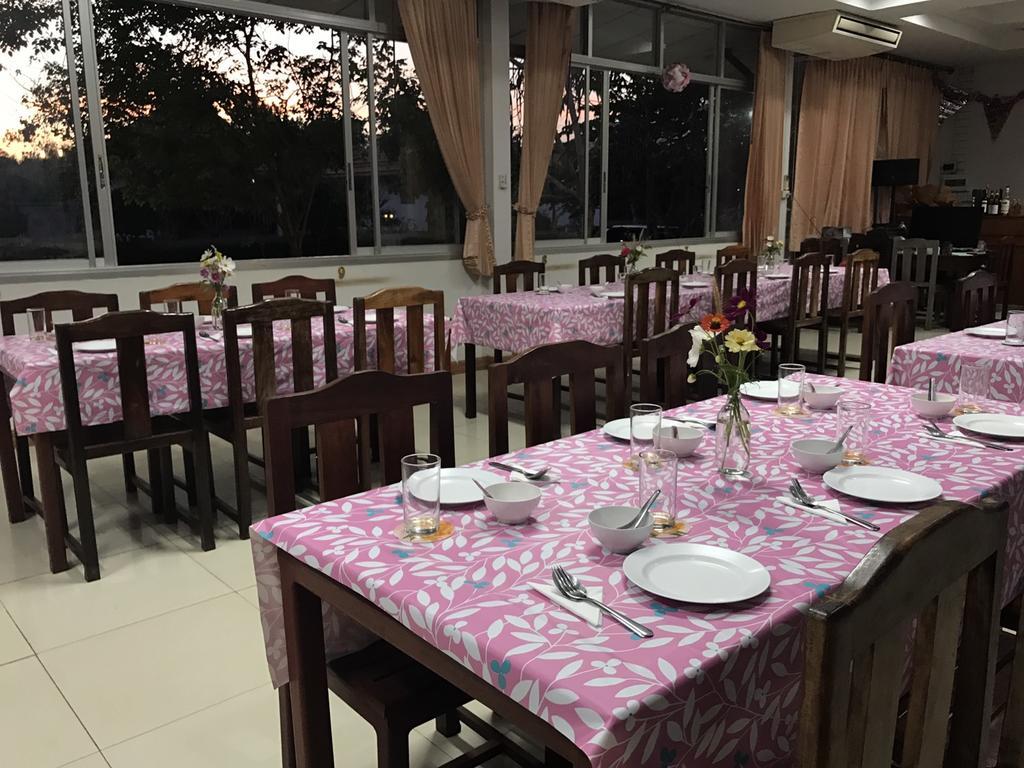 Song Khon Plaifah Resort Ubon מראה חיצוני תמונה